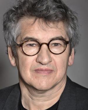 佛乐克演员,演绎传奇，点亮舞台