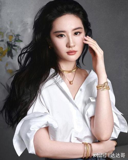 刘亦菲照片生活照,素颜下的仙气女神